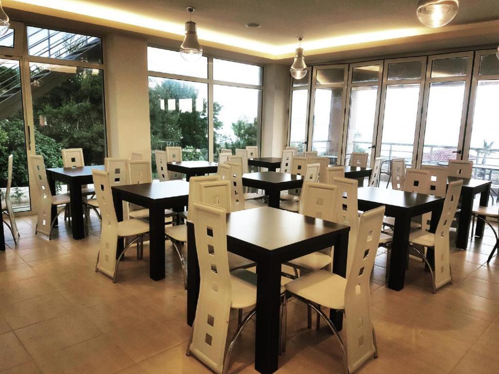 Ocean Hotel Resort Kastrosikia Ngoại thất bức ảnh